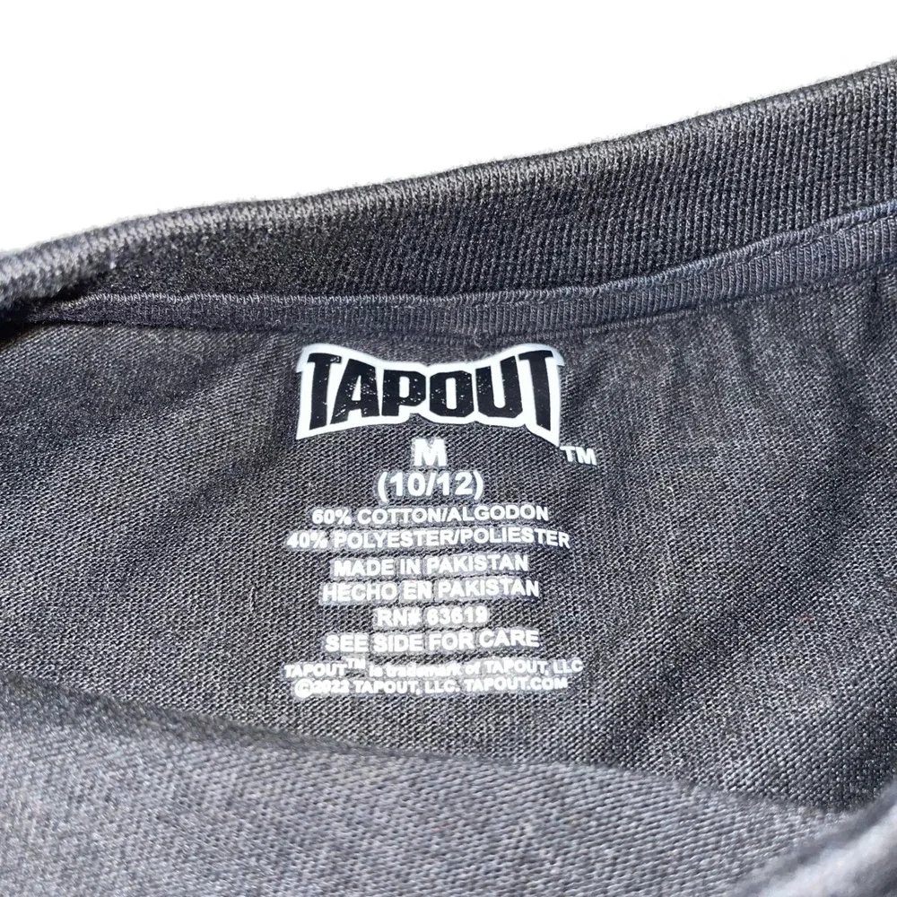 Tapout Kids Boys Black Graphic T-Shirt Gold‎ White Logo Stars Size M 10/12